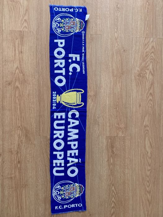 Cachecol FC Porto Campeão Europeu 2004