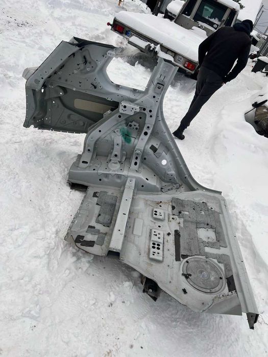 Чвертка BMW X7 G07 БМВ Х7 Г07 задня ліва частина