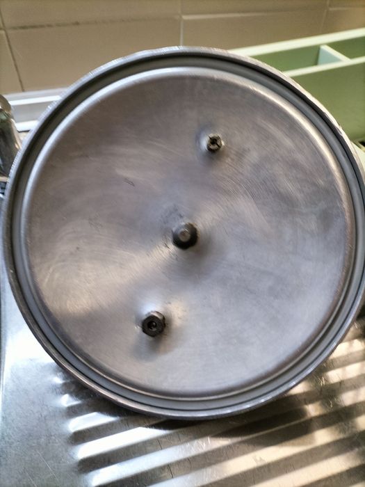 Vendo panela de pressão