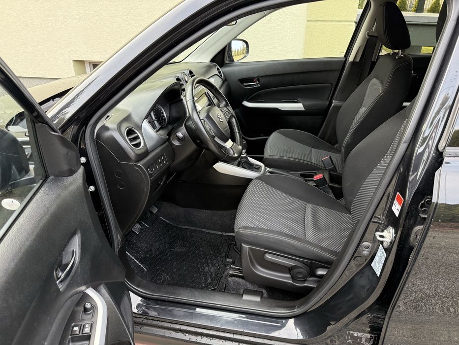 Suzuki Vitara 1.6 DDIS 120KM 4x4 All Grip *navi*kamera*ledy*manual*