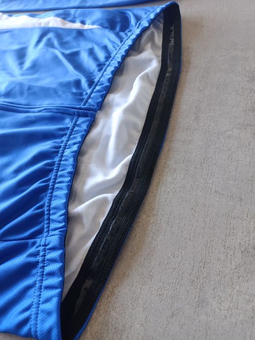 Komplet odzieży technicznej/ rowerowej, włoskiej marki Ale.