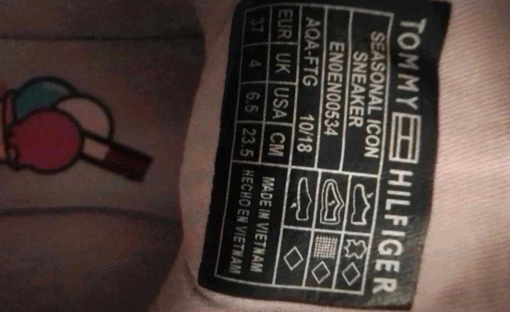 Białe damskie sneakersy na platformie Tommy Hilfiger /  r 37