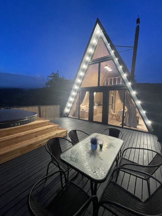 Оренда котеджу в Карпатах з чаном - джакузі