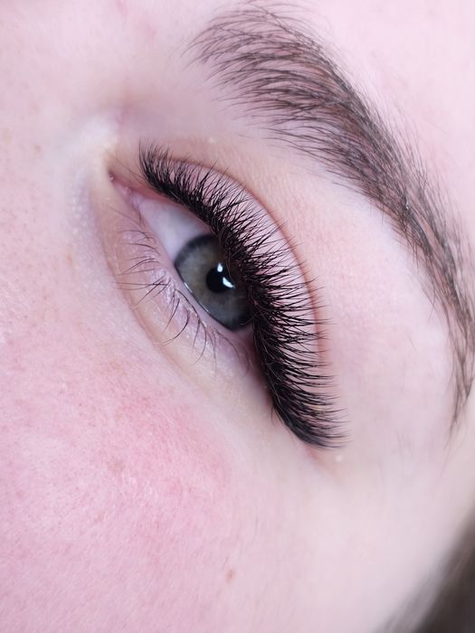 Нарощування вій 2D 750грн