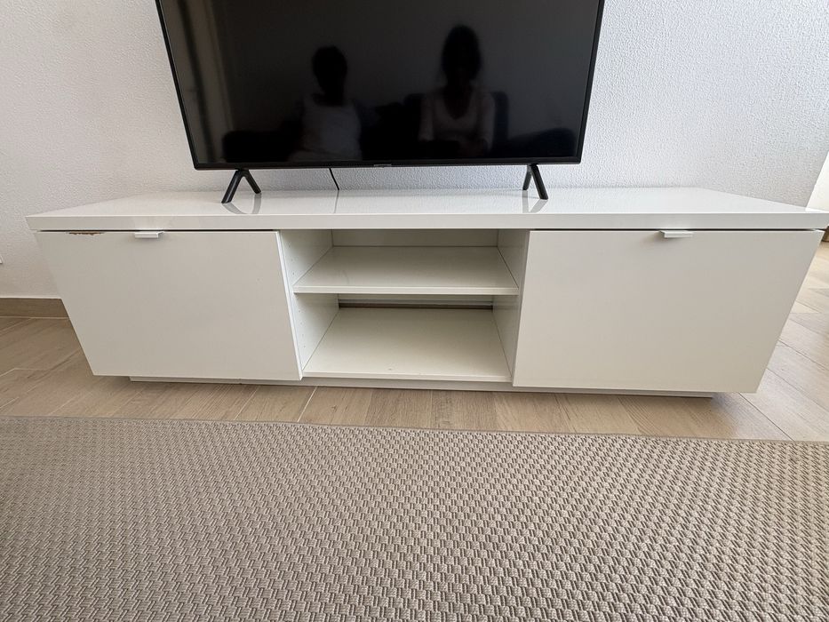 Movel TV ikea branco