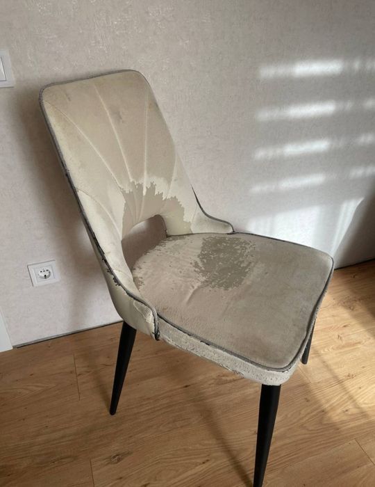 Перетяжка мебели