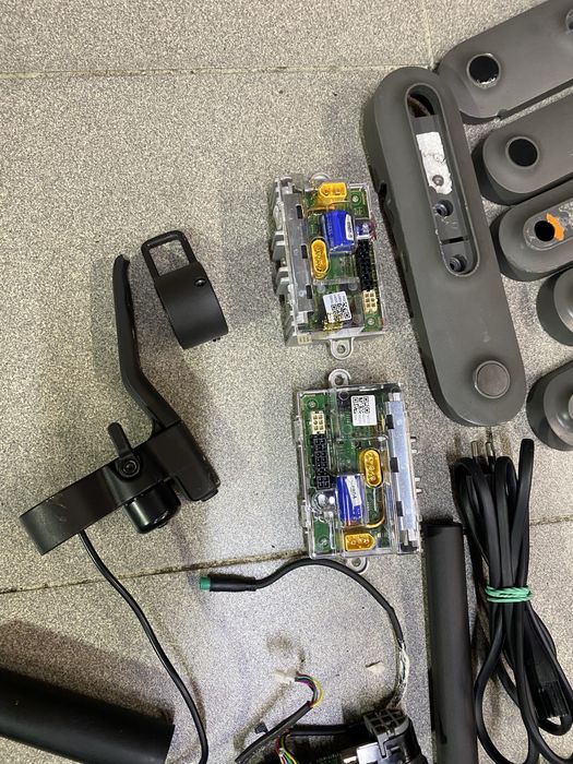 Комплет запч.  электросамокат Xiaomi Electric Scooter 4 Ultra запчасти