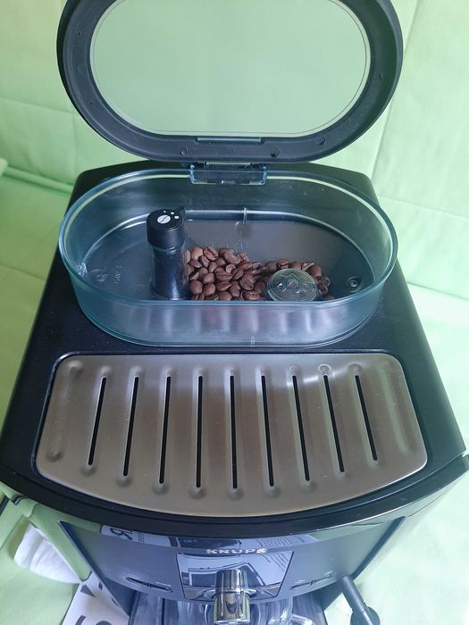 Ekspres automatyczny KRUPS EA8080