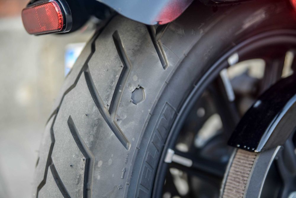 HARLEY DAVIDSON 883  2022  рік, мінімальний пробіг, стан нового