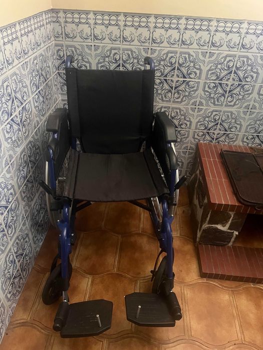 Venda de cadeira de rodas