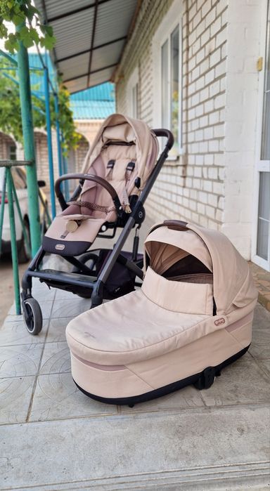 Продам коляску 2в1 Cybex balios s lux Almond Beige 2в1 беж