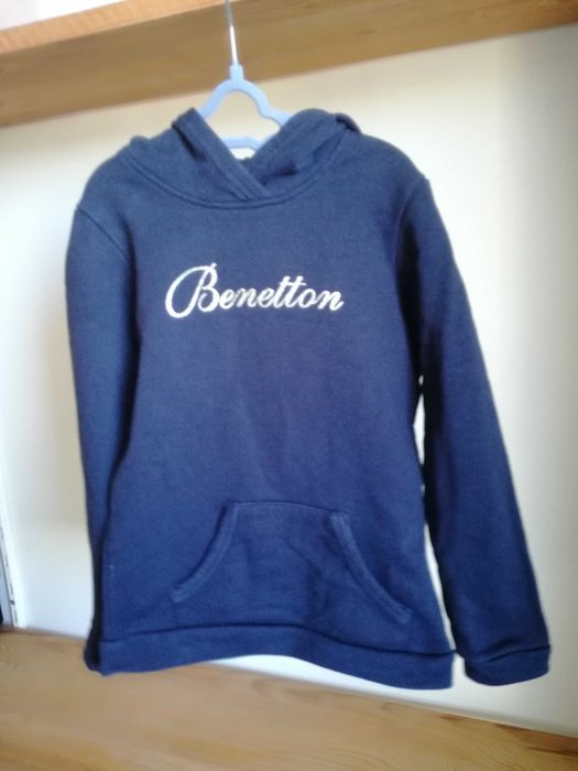 Granatowa bluza z kapturem 116 Benetton