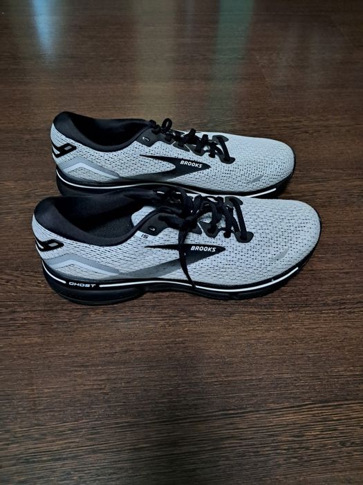 Кросівки BROOKS Р 47.5 31см