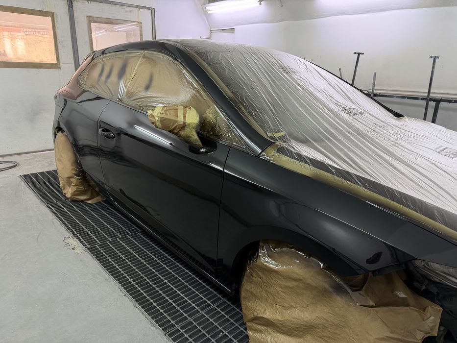 Pinturas e Restaurações de Automóvel