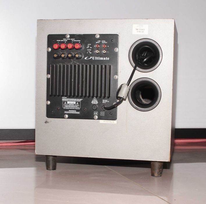 Сабвуфер активний Ultimate 250 Ватт