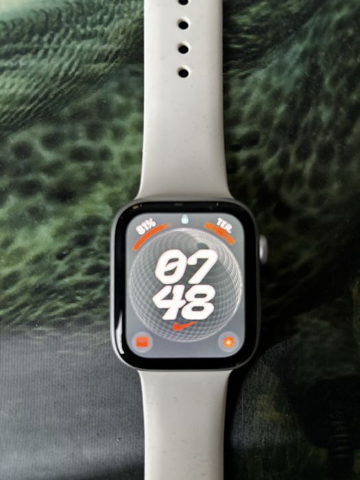 Apple watch 4 em bom estado