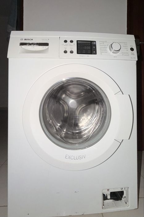 Maquina de lavar roupa Bosch Série 6 – 8 kg – A funcionar