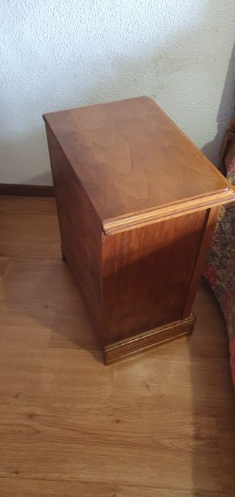 Quarto de casal completo em muito bom estado