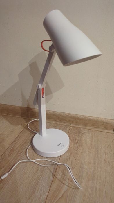 Lampka biurkowa led