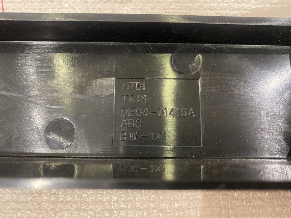 Рамка для вбудовування мікрохв печі Samsung DE64-01416A нерж ст