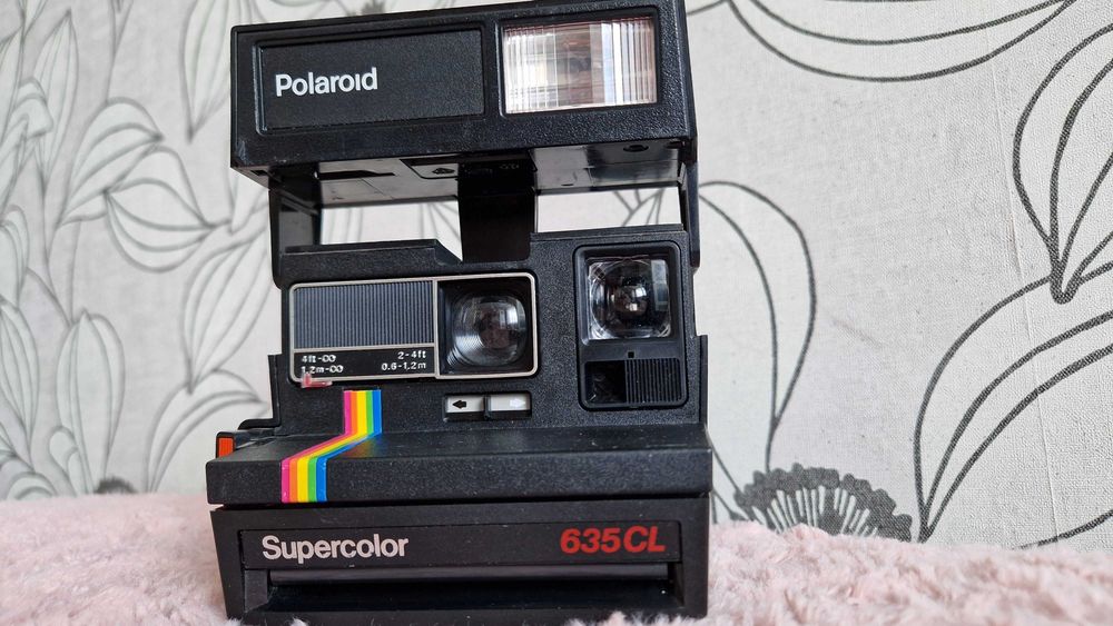 Polaroid Supercolor 635CL na filmy 600