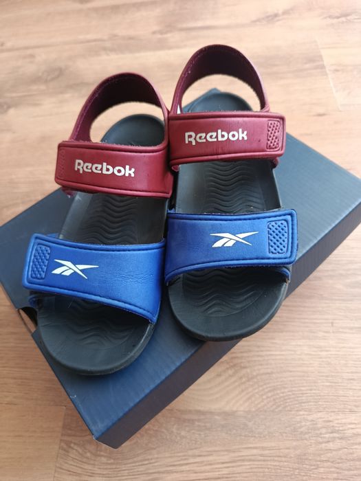 Sandały Reebok 34