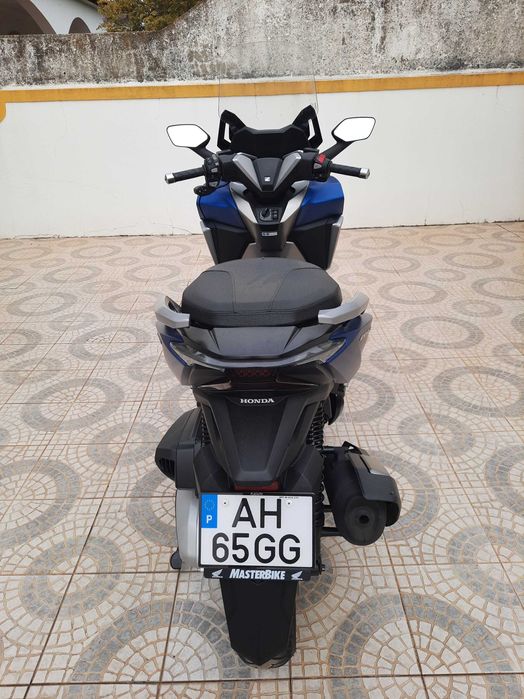 Honda Forza 350 - 5700 Km