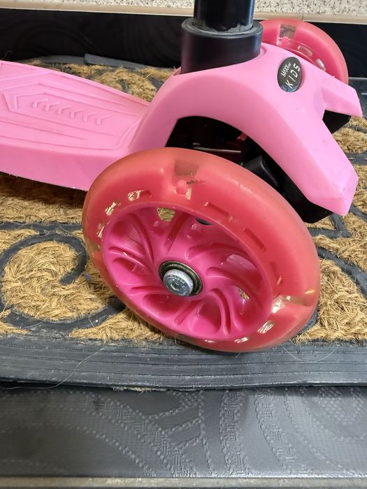 Самокат MaxxPro kids дитячий 3-колісний рожевий LS306, max