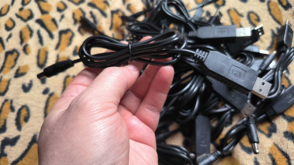 22 шт. Кабель DC - USB для роутера модема перетворювач з 5V на 12V