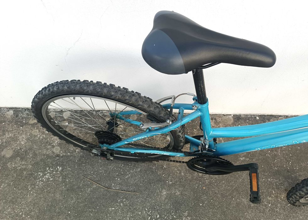 Bicicleta Wader Sport Race roda 24`` em bom estado