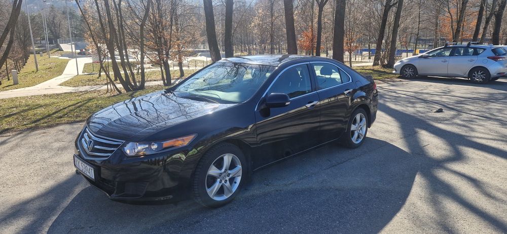 Honda Accord VIII  2.0 benzyna