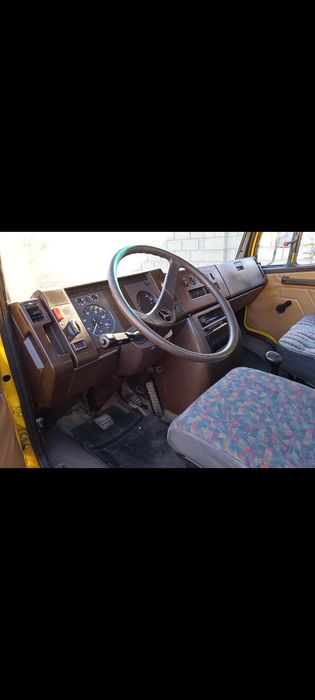 Мерседес Рекс 609 . Эвакуатор 8500 $.