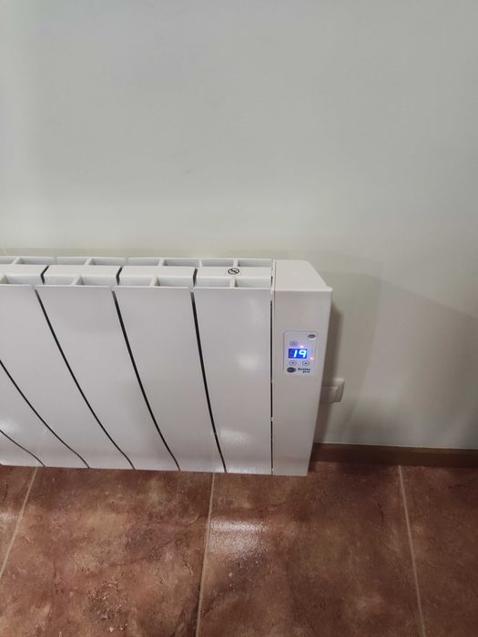 Aquecimento elétrico: Emissor térmico Equation Ecotec Pro 9 1500W