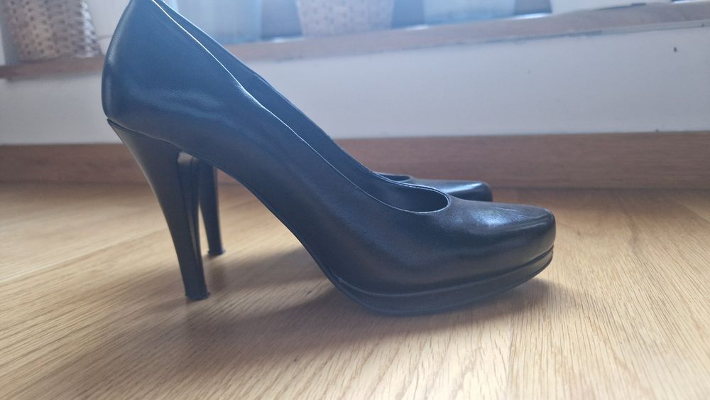 Czarne szpilki Lasocki 36