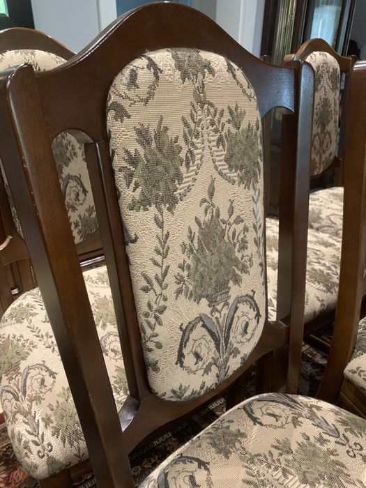 Krzesła stylowe, drewniane tapicerowane