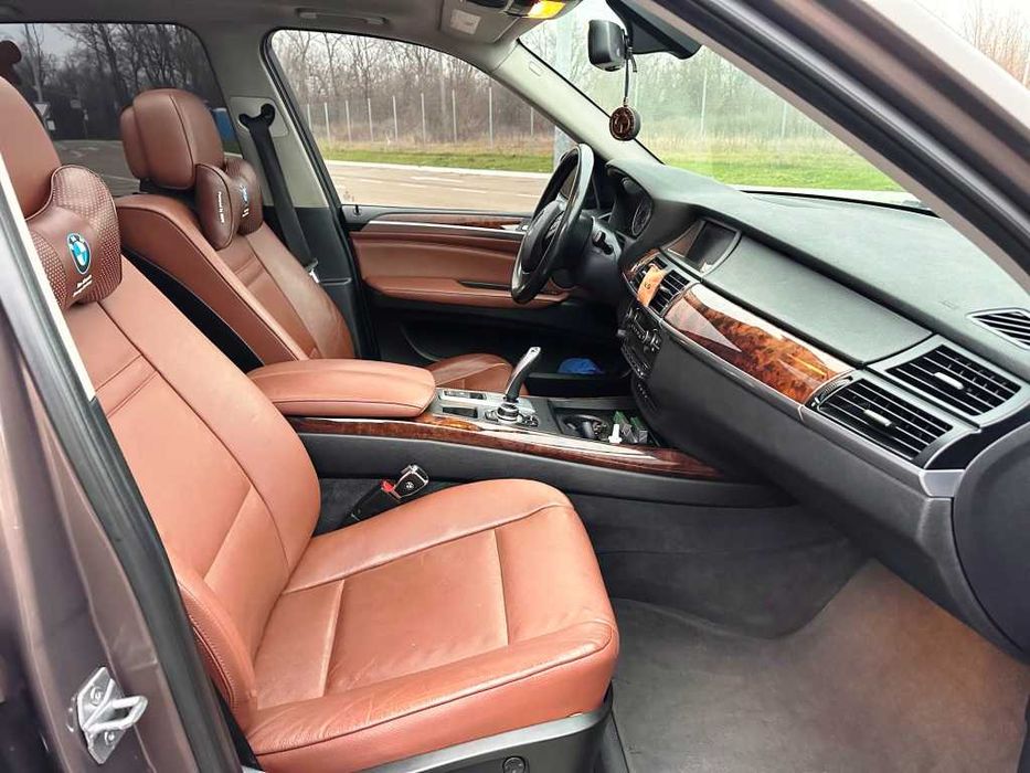 BMW X5 X-Drive полностью обслуженный
