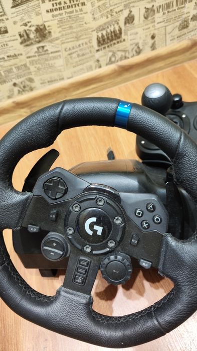 кермо Logitech G923