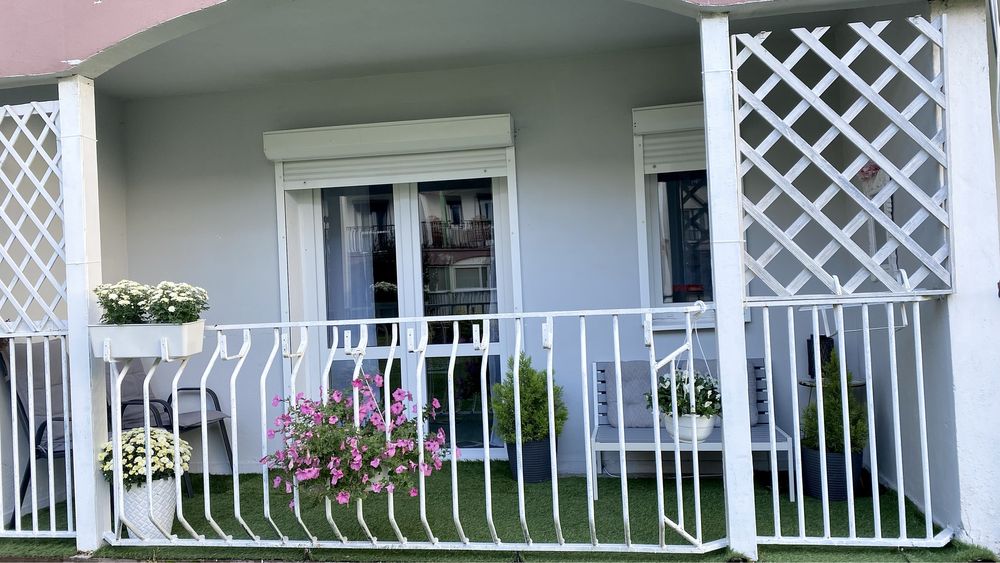 Nowy apartament przy plazy Sopot nocleg piękny standard balkon pokój