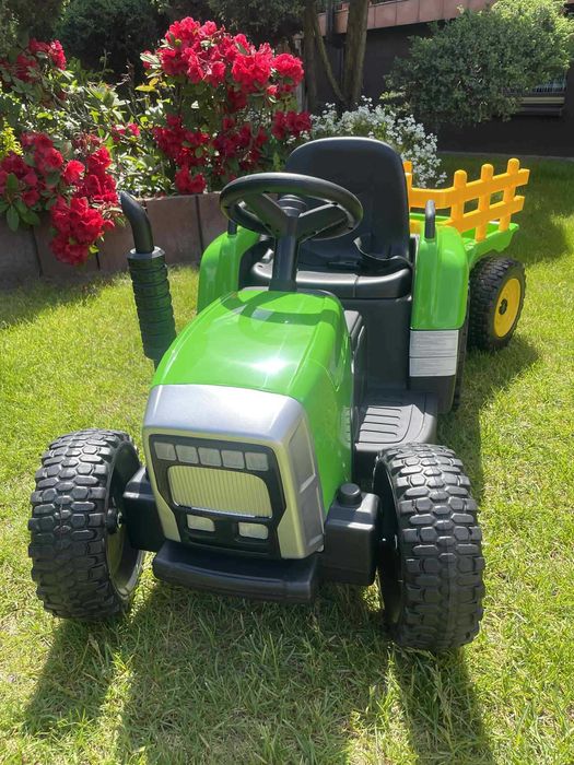 Traktor na akumulator z Przyczepką Pilot 137cm 12V Miękkie koła EVA