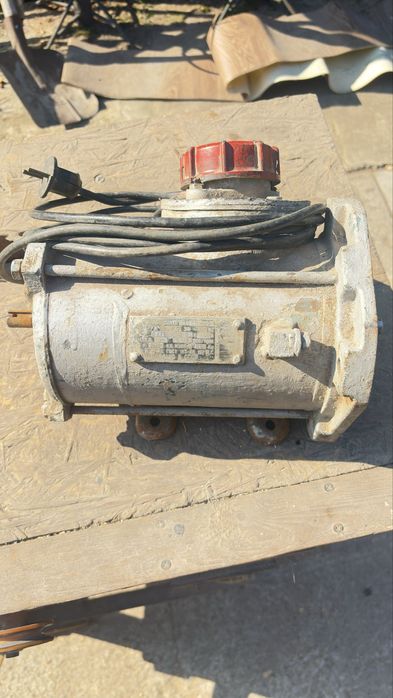 Электродвигатель 220/380 в