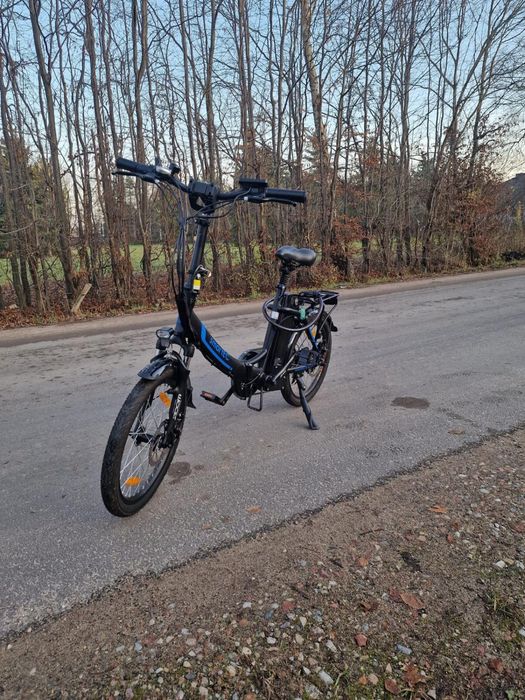 DWA rowery elektryczne składane