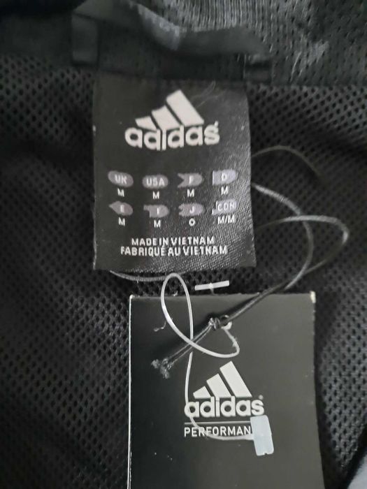 Oryginalny dres Firmy Adidas
