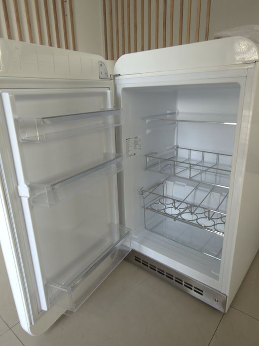 Lodówka Smeg 50's Style, biała – stan idealny