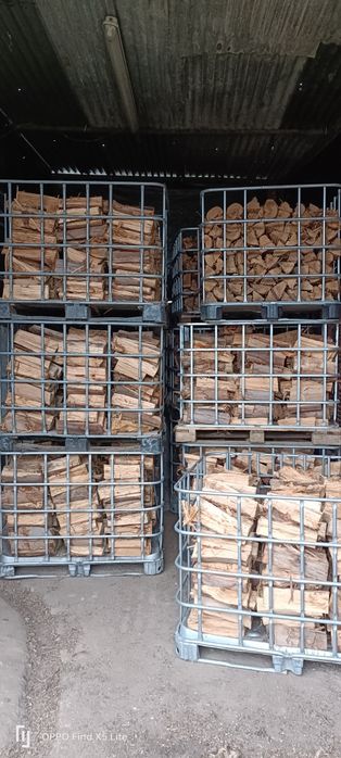 Lenha mistura  com arrumação