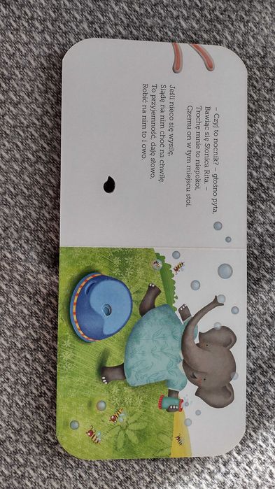 2 książki - Czyj to nocnik? Mały miś chce siusiu.