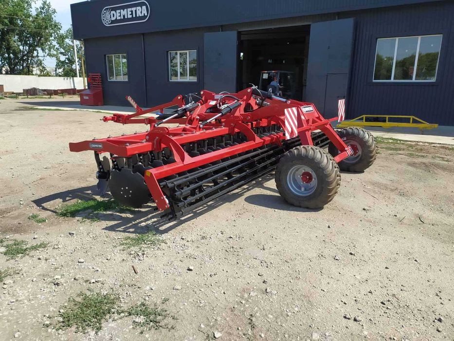 Дискова борона дископлуг, лущильник Деметра