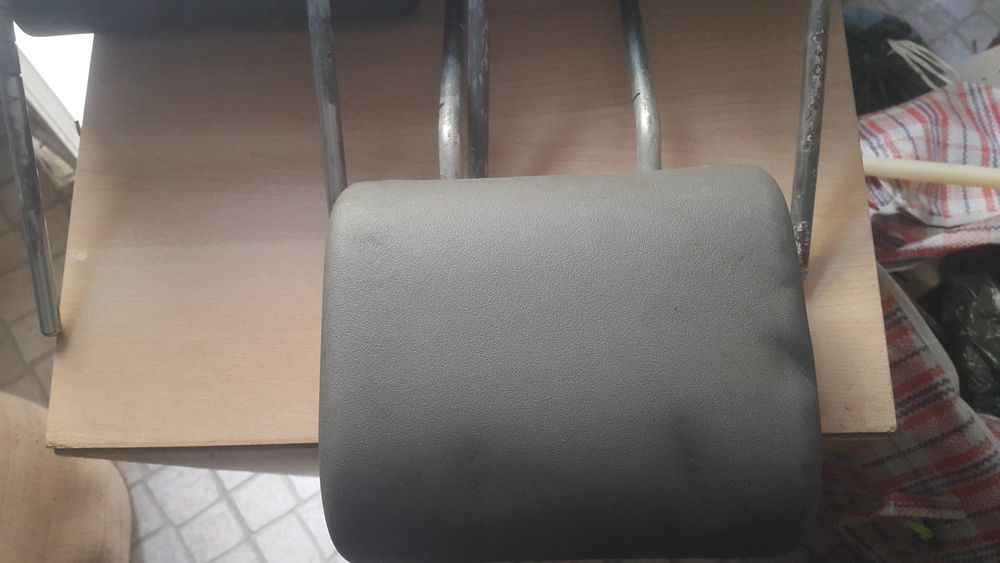 3 encostos de cabeça- Jeep Wrangler JK 2008