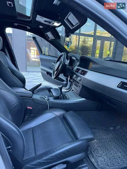 BMW E90 (бмв е90) 2.5 бензин