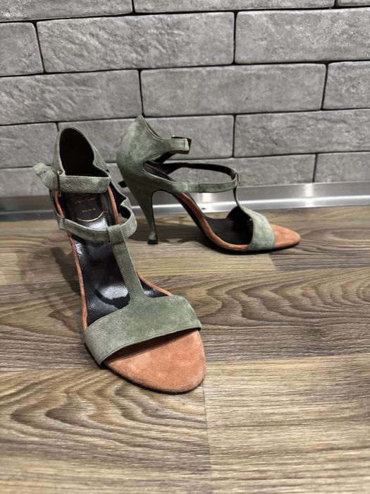 Вінтажні босоніжки Roger Vivier Paris розмір 37,5