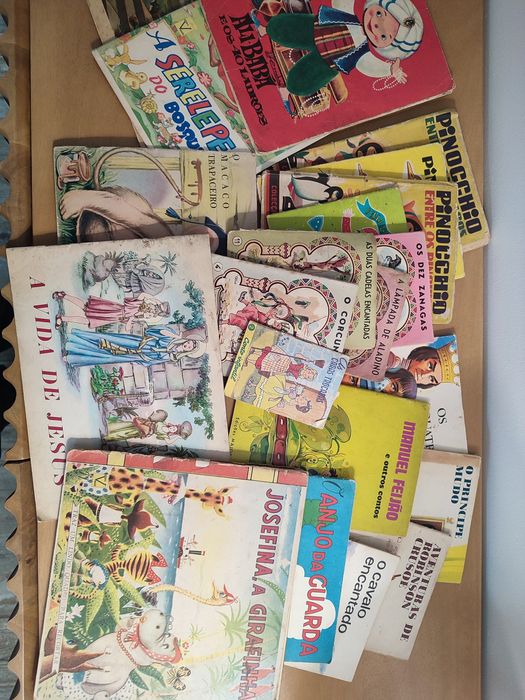 Livros  antigos  infantis